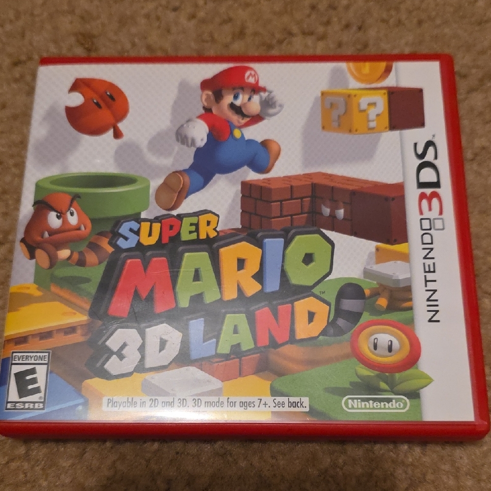 Nintendo Super Mario 3D Land - Red and Blue